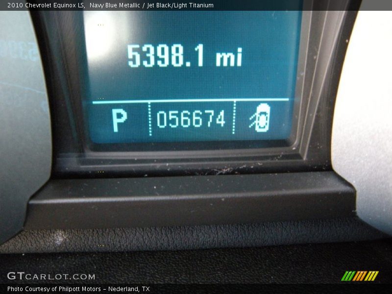 Navy Blue Metallic / Jet Black/Light Titanium 2010 Chevrolet Equinox LS