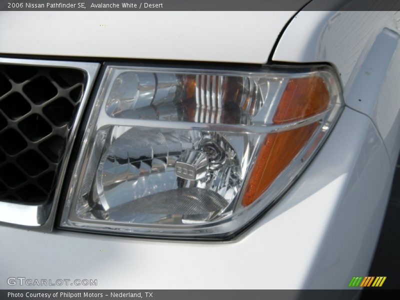 Avalanche White / Desert 2006 Nissan Pathfinder SE