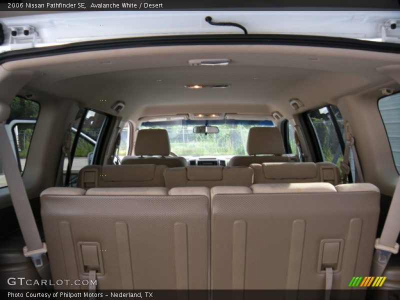 Avalanche White / Desert 2006 Nissan Pathfinder SE