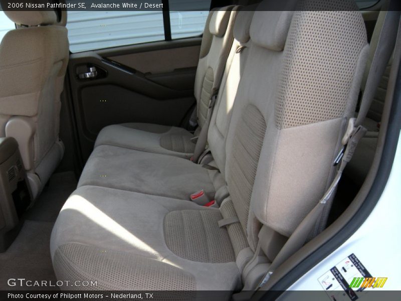 Avalanche White / Desert 2006 Nissan Pathfinder SE