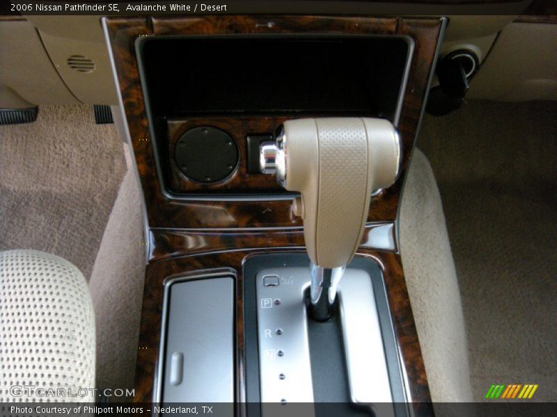 Avalanche White / Desert 2006 Nissan Pathfinder SE