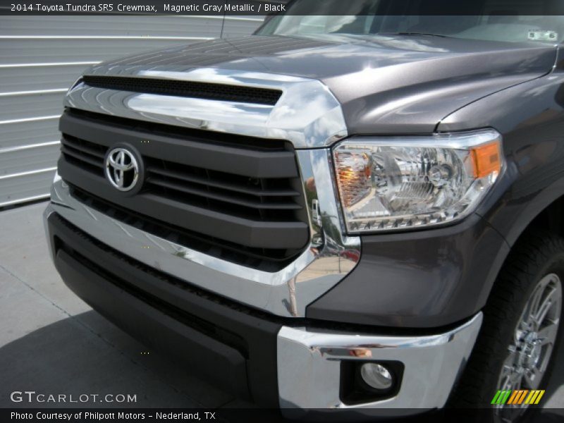 Magnetic Gray Metallic / Black 2014 Toyota Tundra SR5 Crewmax