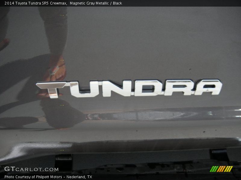 Magnetic Gray Metallic / Black 2014 Toyota Tundra SR5 Crewmax