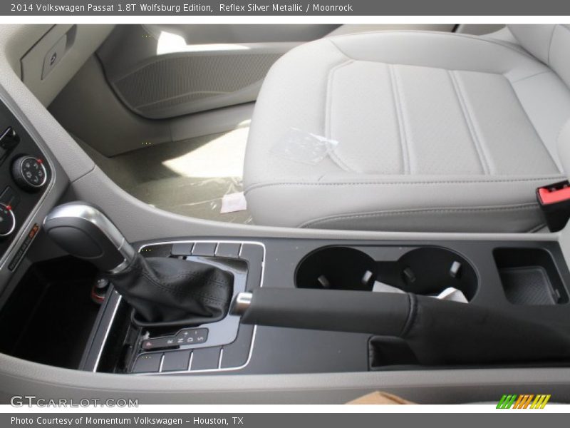 Reflex Silver Metallic / Moonrock 2014 Volkswagen Passat 1.8T Wolfsburg Edition
