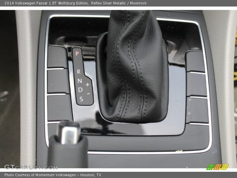 Reflex Silver Metallic / Moonrock 2014 Volkswagen Passat 1.8T Wolfsburg Edition