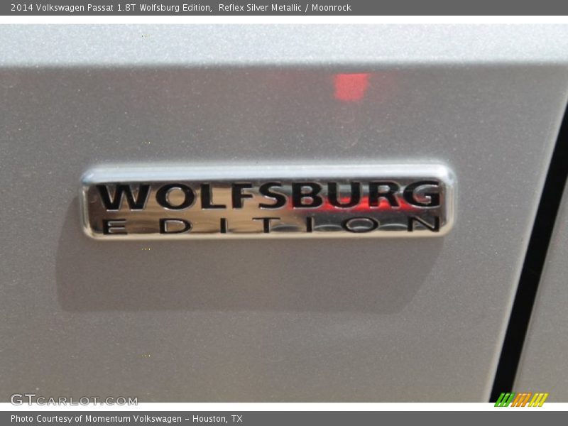Reflex Silver Metallic / Moonrock 2014 Volkswagen Passat 1.8T Wolfsburg Edition