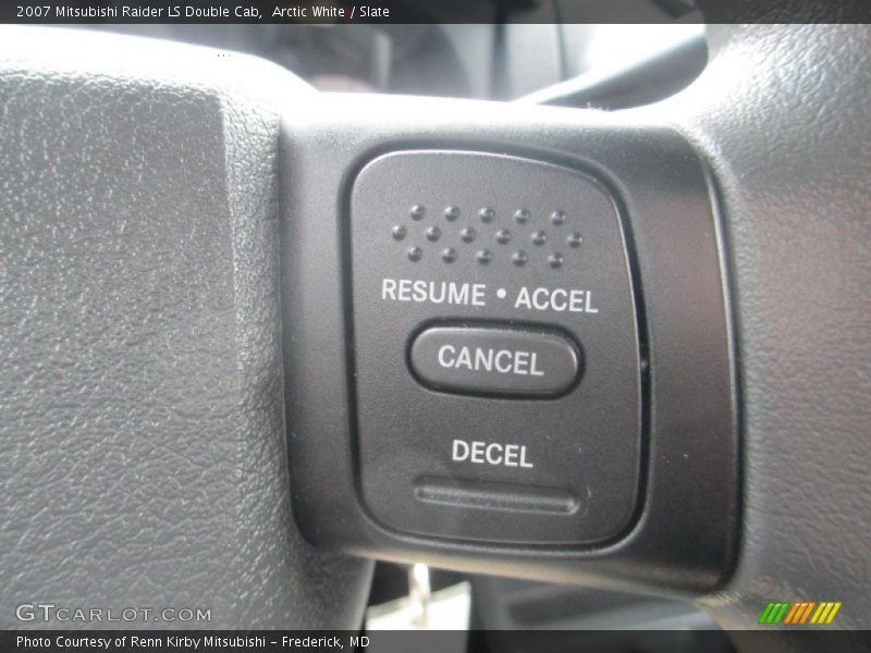 Arctic White / Slate 2007 Mitsubishi Raider LS Double Cab