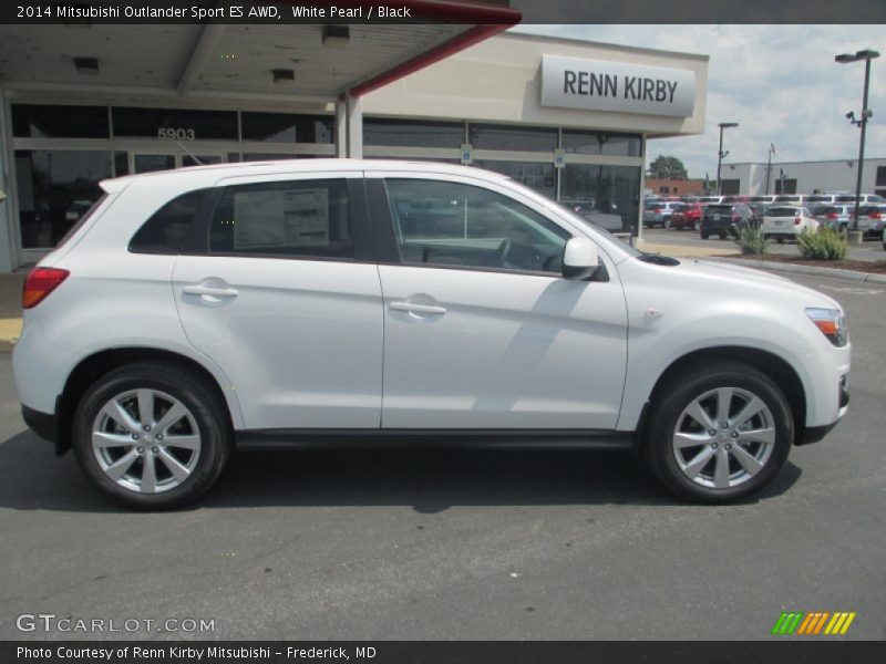 White Pearl / Black 2014 Mitsubishi Outlander Sport ES AWD