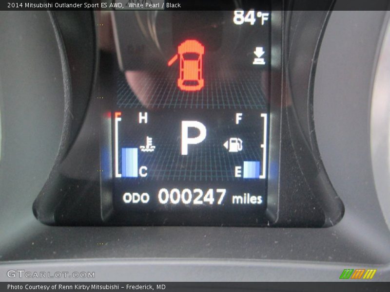 White Pearl / Black 2014 Mitsubishi Outlander Sport ES AWD