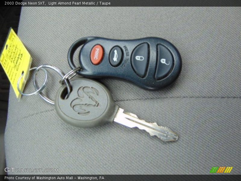 Light Almond Pearl Metallic / Taupe 2003 Dodge Neon SXT