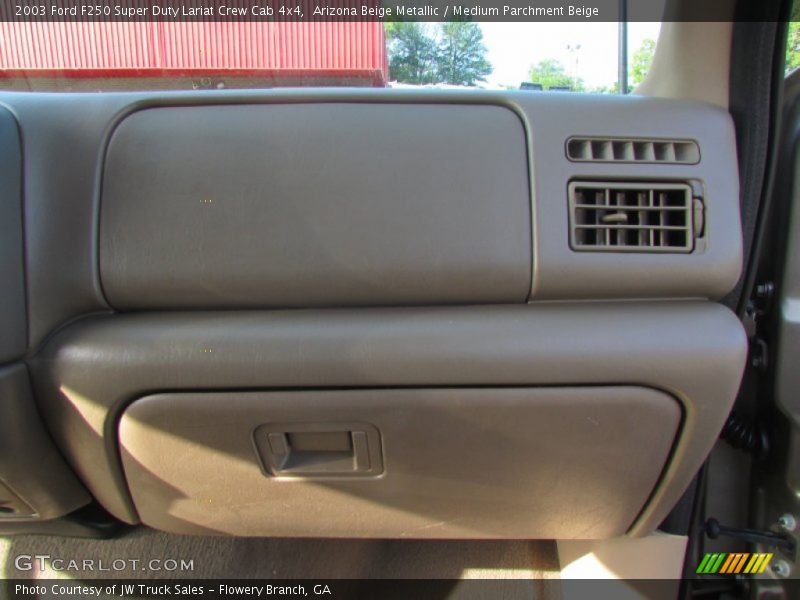 Arizona Beige Metallic / Medium Parchment Beige 2003 Ford F250 Super Duty Lariat Crew Cab 4x4