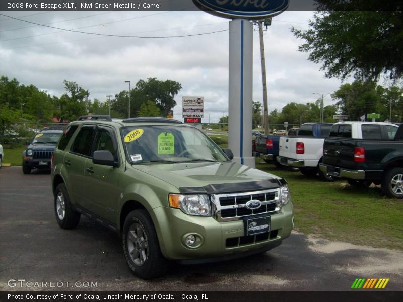 Kiwi Green Metallic / Camel 2008 Ford Escape XLT