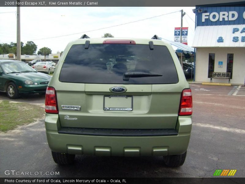 Kiwi Green Metallic / Camel 2008 Ford Escape XLT