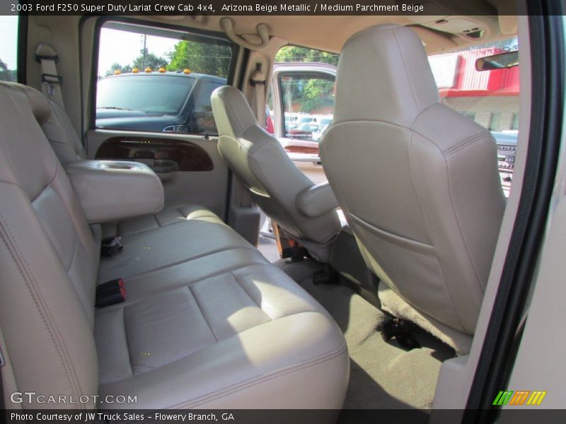 Arizona Beige Metallic / Medium Parchment Beige 2003 Ford F250 Super Duty Lariat Crew Cab 4x4