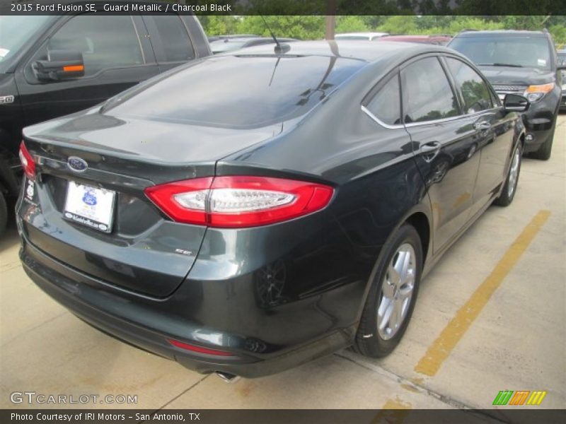 Guard Metallic / Charcoal Black 2015 Ford Fusion SE