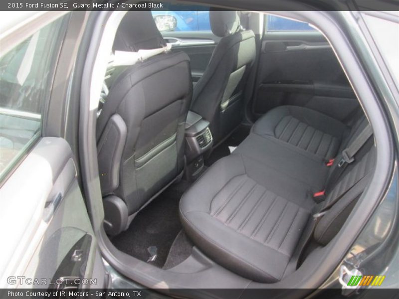 Guard Metallic / Charcoal Black 2015 Ford Fusion SE