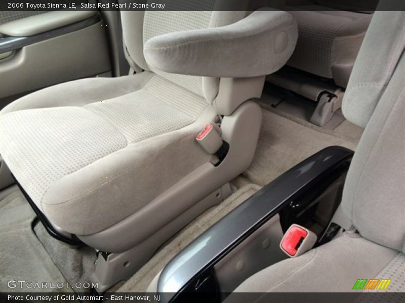 Salsa Red Pearl / Stone Gray 2006 Toyota Sienna LE