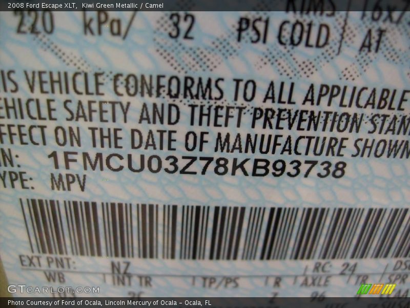 Kiwi Green Metallic / Camel 2008 Ford Escape XLT