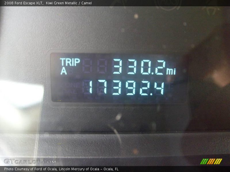 Kiwi Green Metallic / Camel 2008 Ford Escape XLT