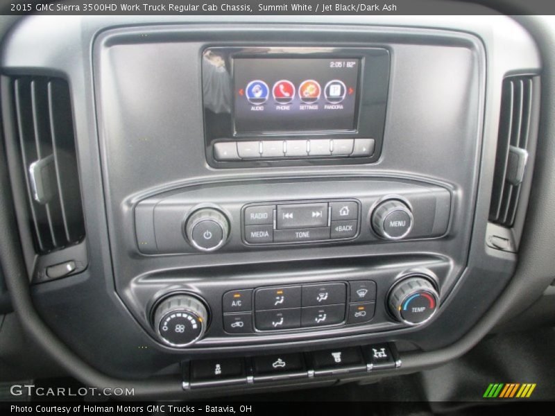 Controls of 2015 Sierra 3500HD Work Truck Regular Cab Chassis