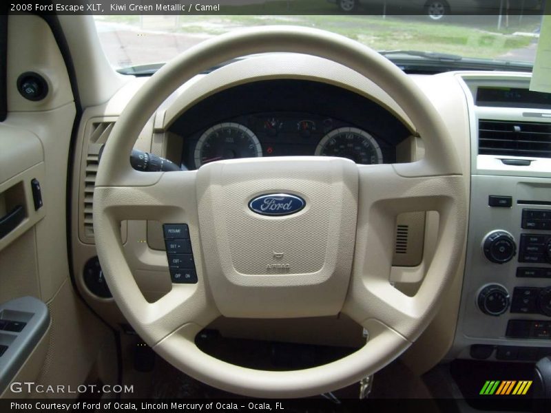 Kiwi Green Metallic / Camel 2008 Ford Escape XLT