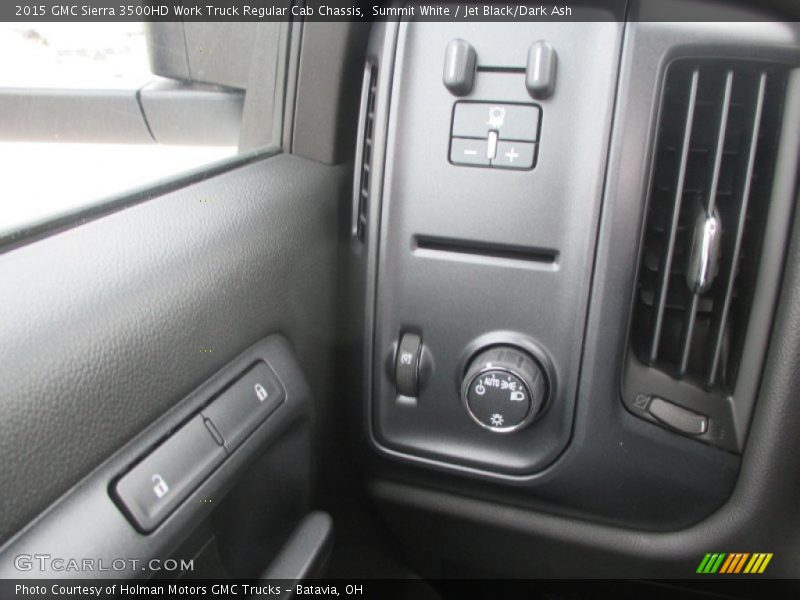 Controls of 2015 Sierra 3500HD Work Truck Regular Cab Chassis