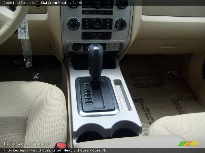 Kiwi Green Metallic / Camel 2008 Ford Escape XLT