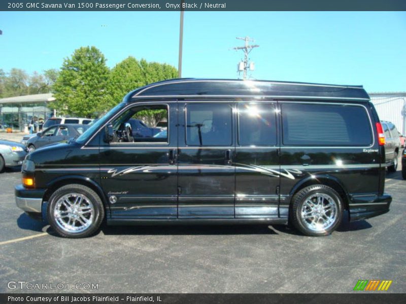 Onyx Black / Neutral 2005 GMC Savana Van 1500 Passenger Conversion