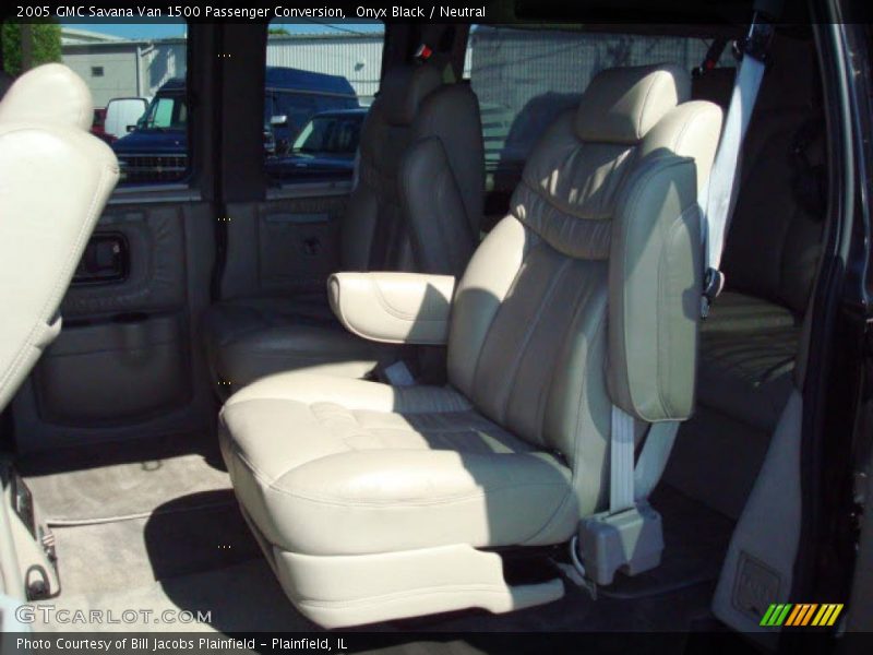 Onyx Black / Neutral 2005 GMC Savana Van 1500 Passenger Conversion