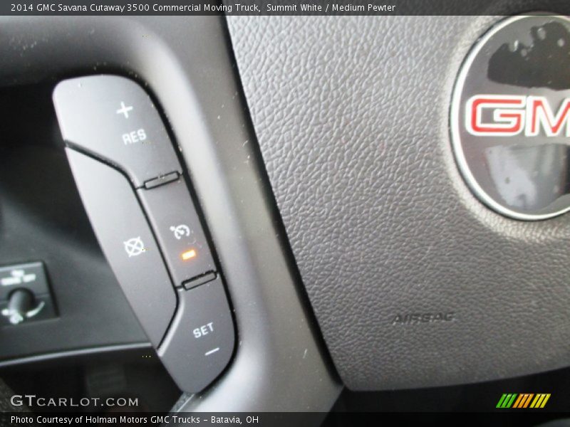 Summit White / Medium Pewter 2014 GMC Savana Cutaway 3500 Commercial Moving Truck