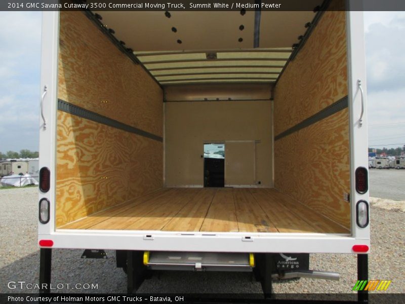 Summit White / Medium Pewter 2014 GMC Savana Cutaway 3500 Commercial Moving Truck