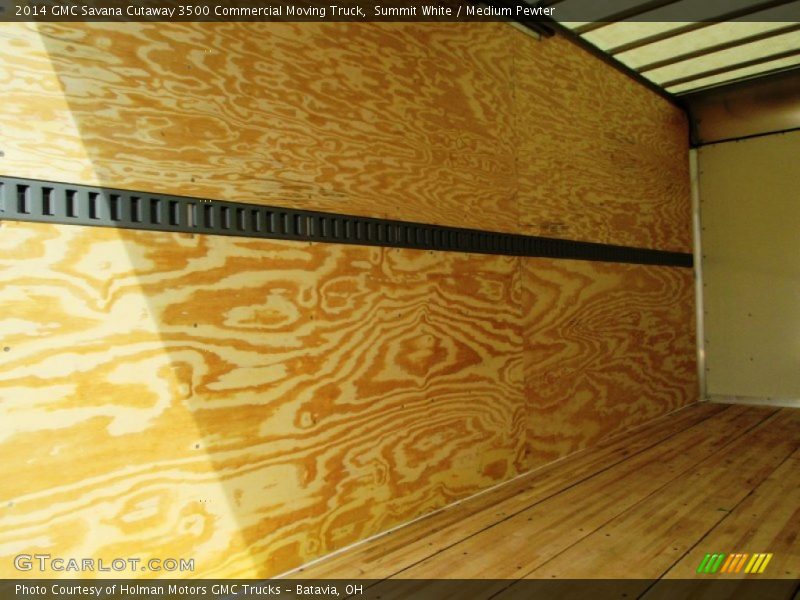 Summit White / Medium Pewter 2014 GMC Savana Cutaway 3500 Commercial Moving Truck