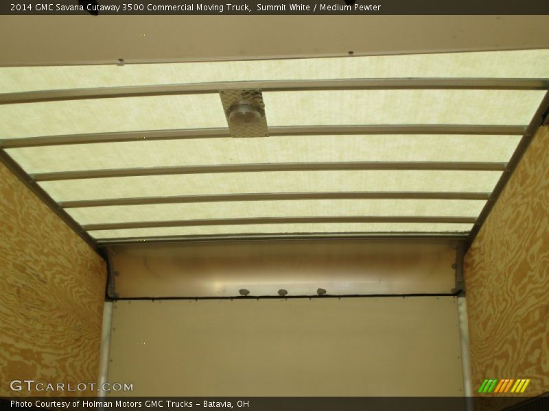 Summit White / Medium Pewter 2014 GMC Savana Cutaway 3500 Commercial Moving Truck