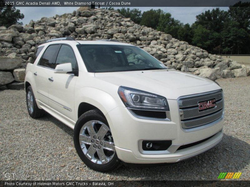 Front 3/4 View of 2015 Acadia Denali AWD