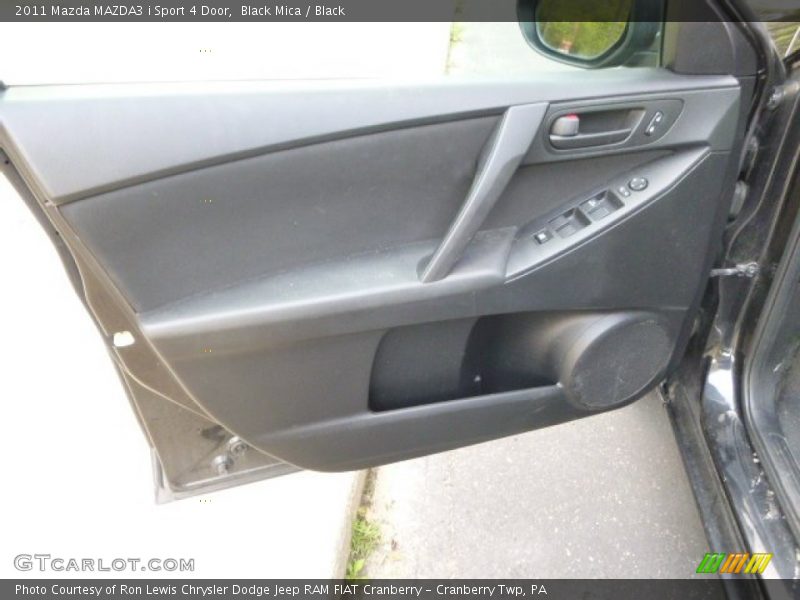 Black Mica / Black 2011 Mazda MAZDA3 i Sport 4 Door