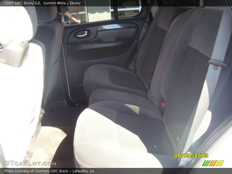 Summit White / Ebony 2007 GMC Envoy SLE