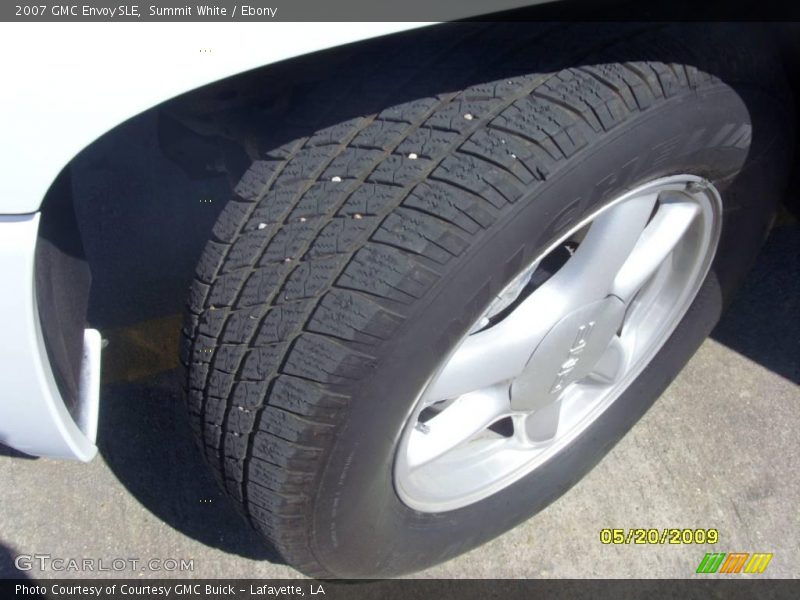 Summit White / Ebony 2007 GMC Envoy SLE