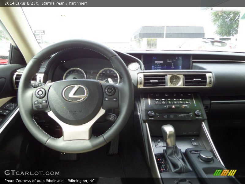 Starfire Pearl / Parchment 2014 Lexus IS 250