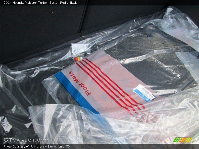 Boston Red / Black 2014 Hyundai Veloster Turbo