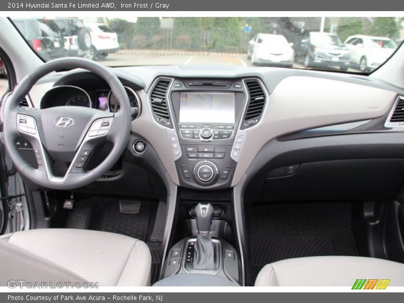 Dashboard of 2014 Santa Fe Limited AWD
