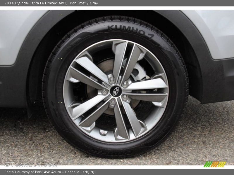 2014 Santa Fe Limited AWD Wheel