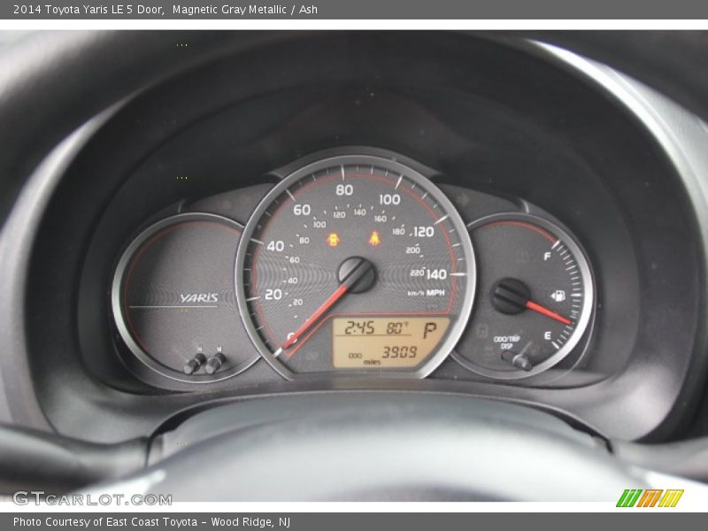  2014 Yaris LE 5 Door LE 5 Door Gauges