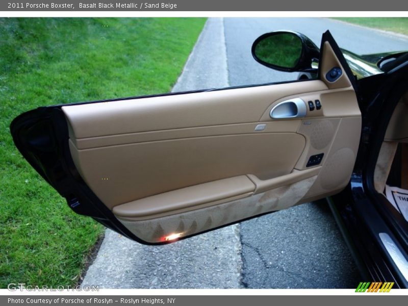 Basalt Black Metallic / Sand Beige 2011 Porsche Boxster