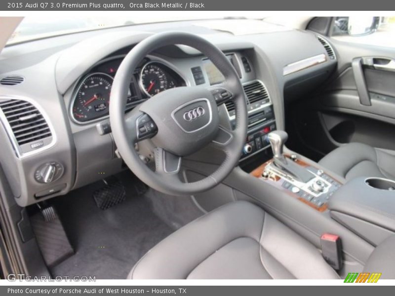  2015 Q7 3.0 Premium Plus quattro Black Interior