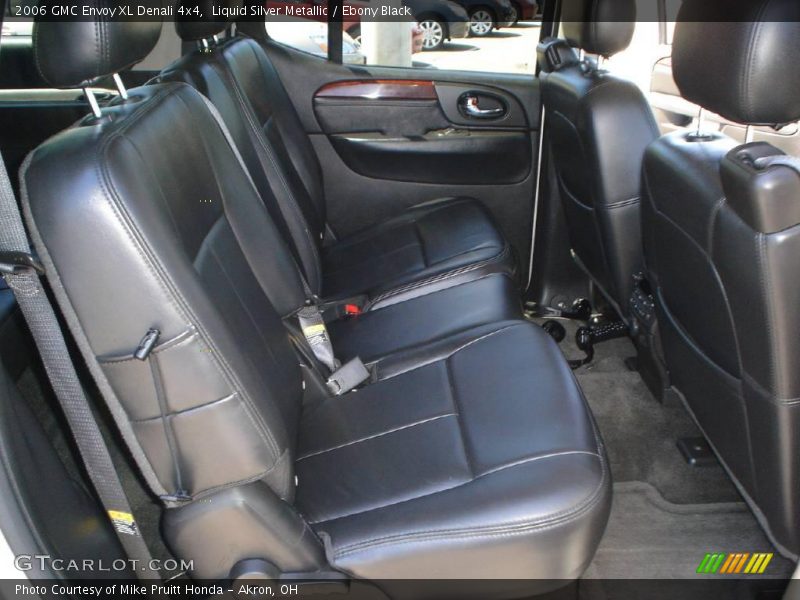 Liquid Silver Metallic / Ebony Black 2006 GMC Envoy XL Denali 4x4