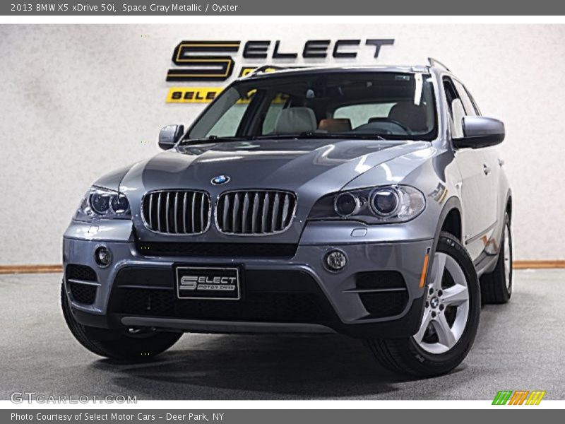 Space Gray Metallic / Oyster 2013 BMW X5 xDrive 50i