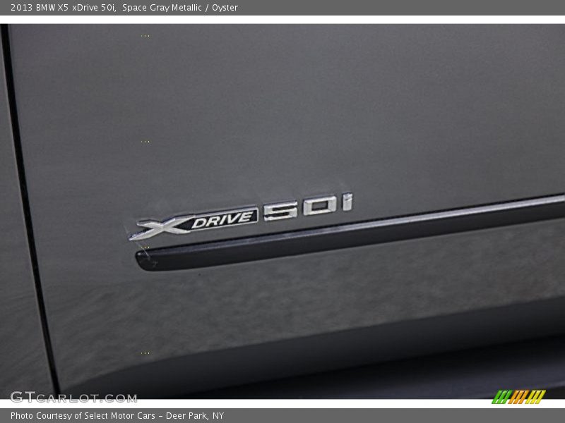 Space Gray Metallic / Oyster 2013 BMW X5 xDrive 50i