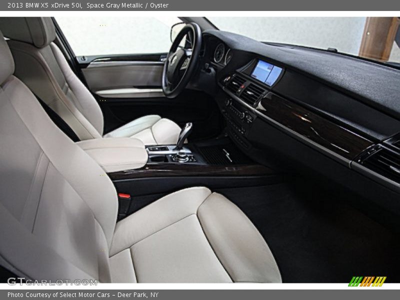 Space Gray Metallic / Oyster 2013 BMW X5 xDrive 50i