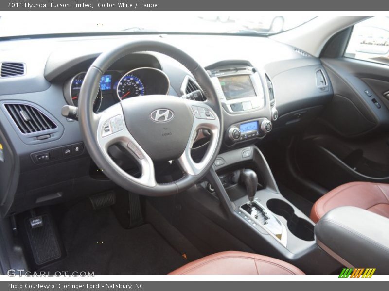 Cotton White / Taupe 2011 Hyundai Tucson Limited