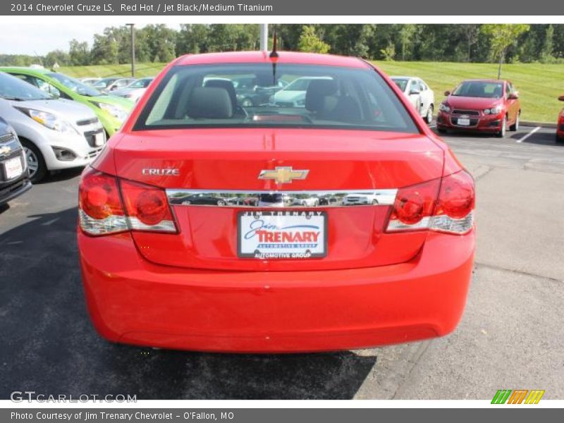 Red Hot / Jet Black/Medium Titanium 2014 Chevrolet Cruze LS